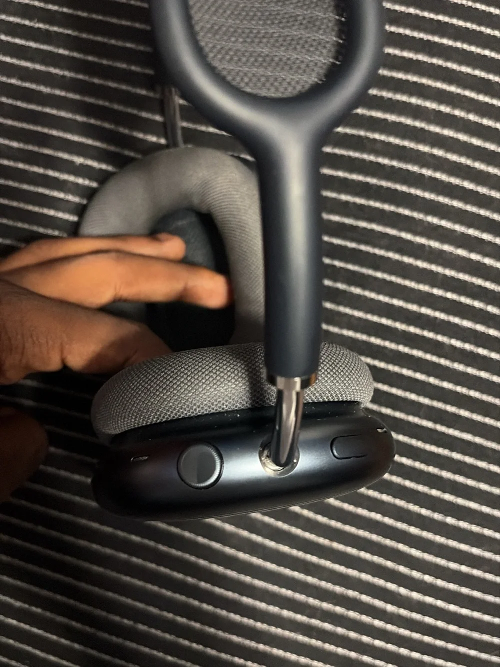 Apple Air max headphones